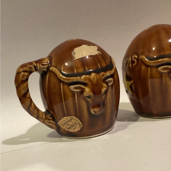 Longhorns Texas Salt and Pepper Shakers Round Brown Handles Star Western Thrifco - Picture 7 of 8